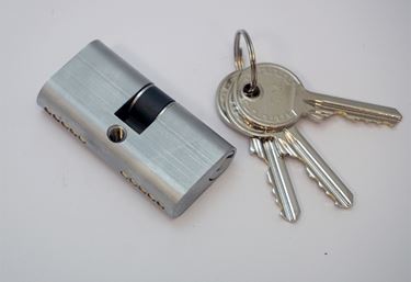 Låsecylinder med skruer - Reservedele udestue